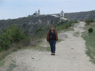 Vers les monastères moldaves avec mon père!